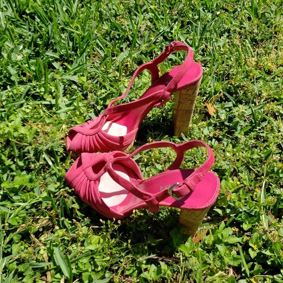 PRADA PINK SUEDE PLATFORM HEELS SIZE 37.5 - Picture 15 of 16